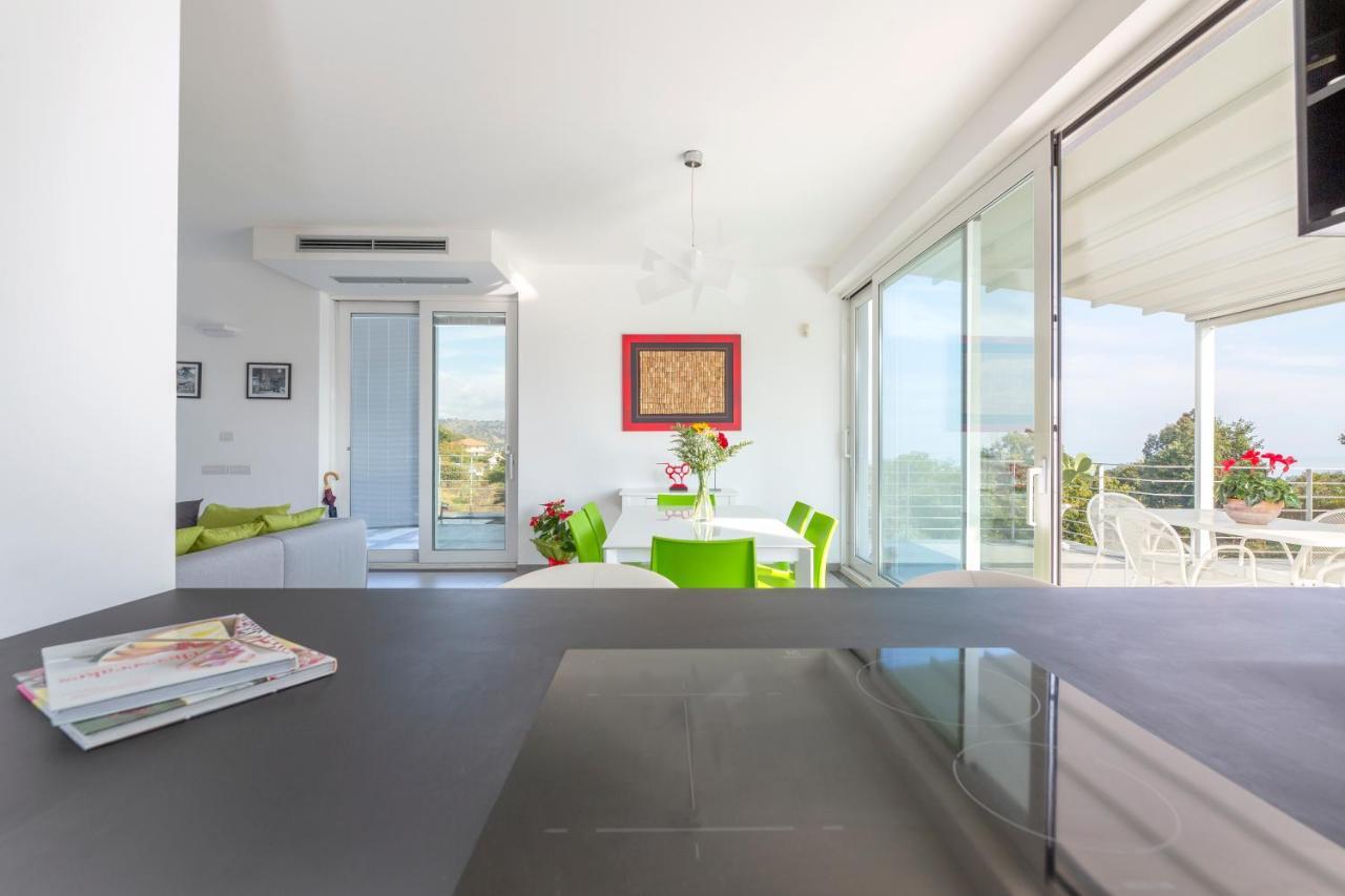 Design Villa In ピエディモンテ・エトネーオ エクステリア 写真