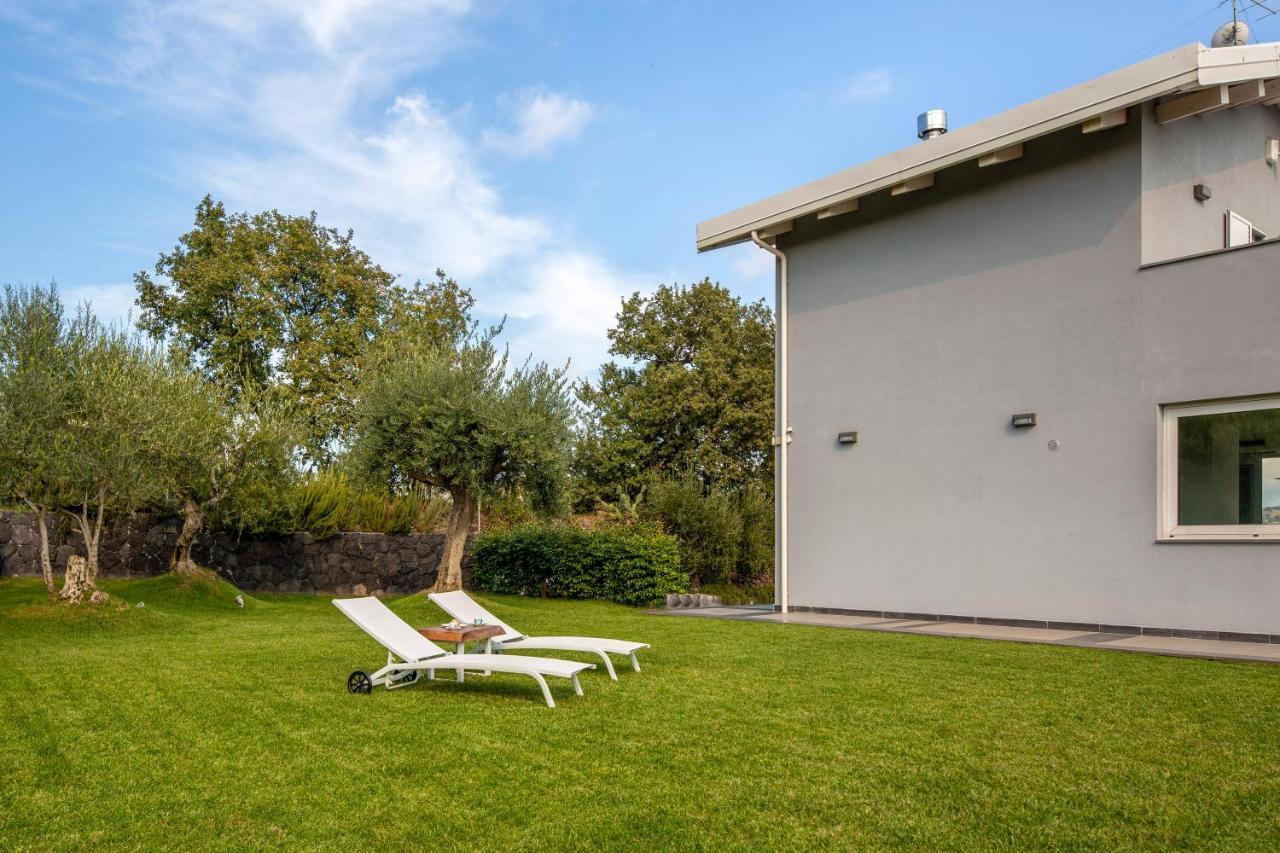 Design Villa In ピエディモンテ・エトネーオ エクステリア 写真