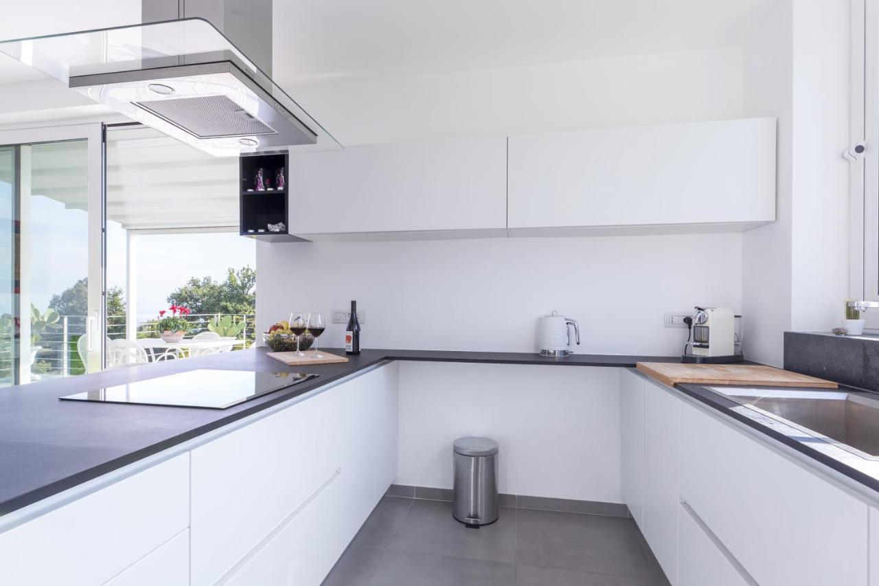 Design Villa In ピエディモンテ・エトネーオ エクステリア 写真